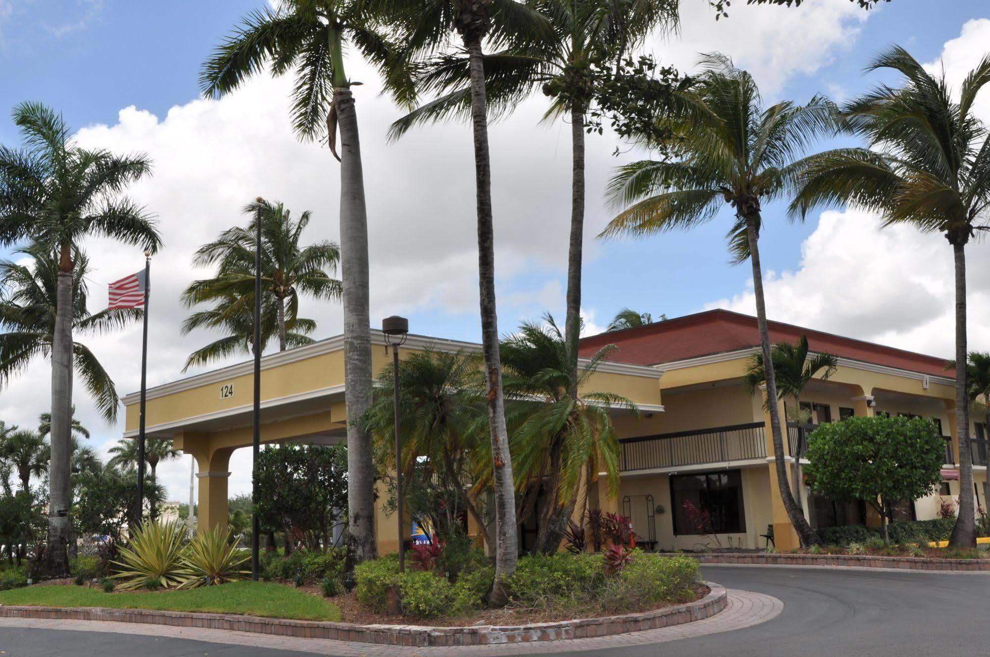 Days Inn By Wyndham Florida City Exterior foto